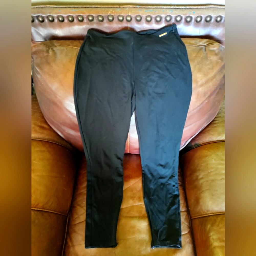 Fabletics leggings, black, size small